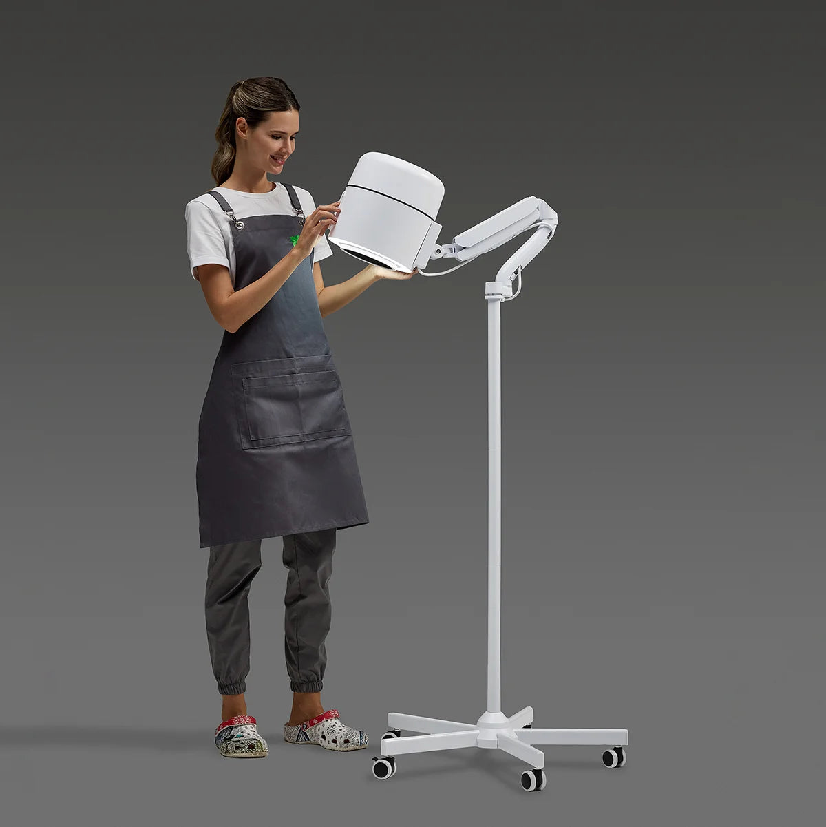 Вертикальный пылесос 4Blanc Maestro с настольным подключением